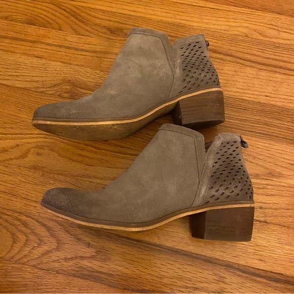 Susina Gray Booties Size 7M - Picture 2 of 7